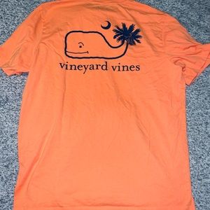 Vineyard vine T-shirt